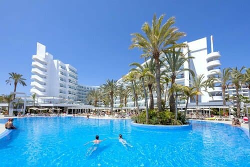 Внешний вид отеля Hotel Riu Papayas - All Inclusive