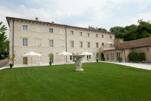 Внешний вид отеля Relais Fra' Lorenzo