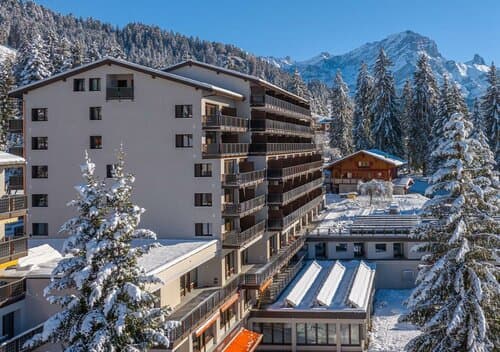 Внешний вид отеля Victoria Hotel & Residence