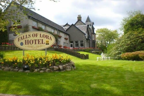 Внешний вид отеля Falls of Lora Hotel