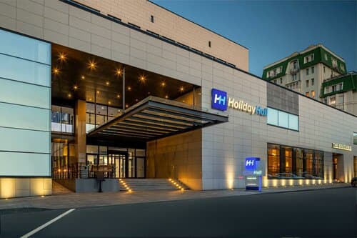 Внешний вид отеля HolidayHall Samara