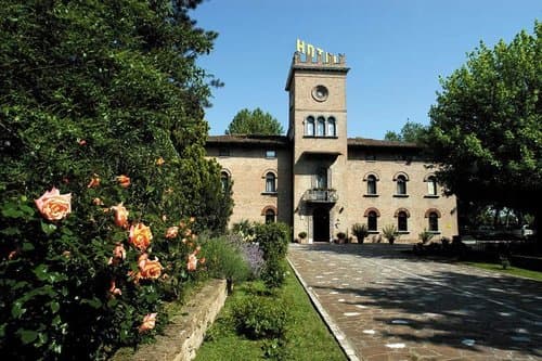 Внешний вид отеля Castello