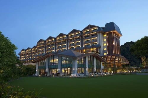 Внешний вид отеля Equarius Hotel