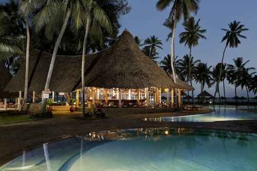 Внешний вид отеля Neptune Paradise Beach Resort & SPA