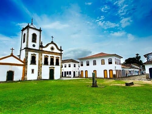 Внешний вид отеля Pousada Corsário Paraty