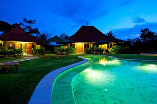 Внешний вид отеля Three Monkeys Villas