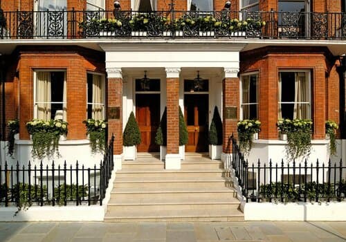 Внешний вид отеля The Egerton House Hotel