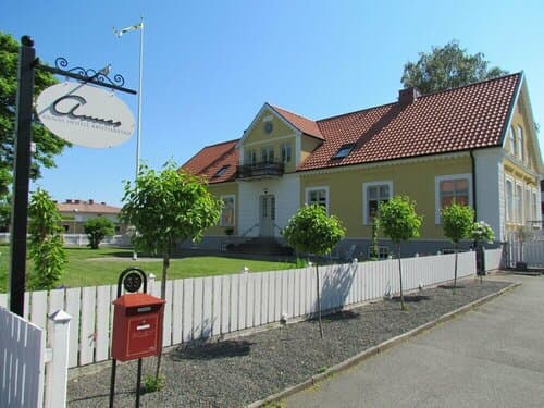 Внешний вид отеля Annas Hotell