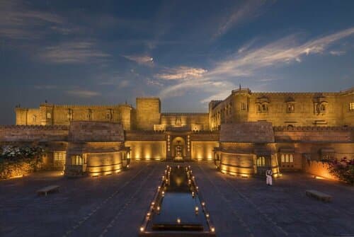 Внешний вид отеля Suryagarh