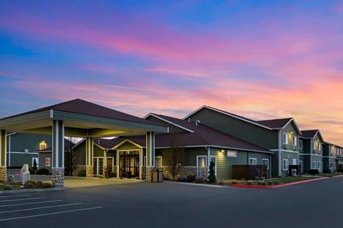 Внешний вид отеля Best Western Plus The Inn at Horse Heaven
