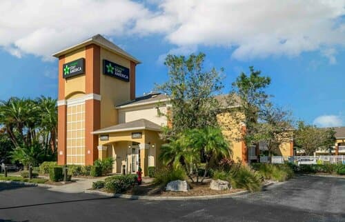 Внешний вид отеля Extended Stay America Suites Clearwater Carillon Park