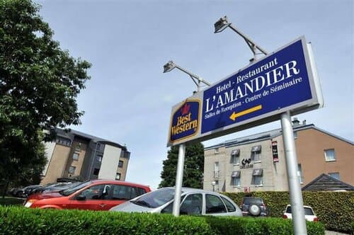 Внешний вид отеля Hotel L' Amandier