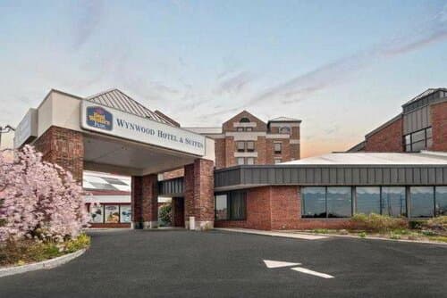 Внешний вид отеля Best Western Plus Portsmouth Hotel & Suites