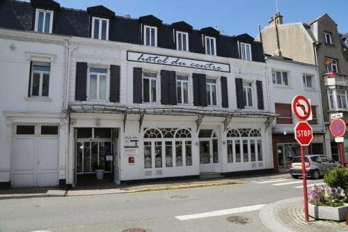 Внешний вид отеля Hôtel De Wimereux